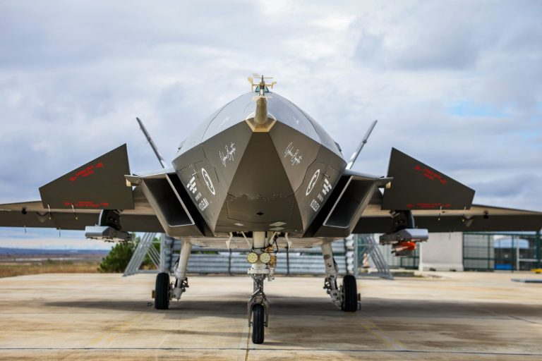 Bayraktar KIZILELMA: первый турецкий беспилотный истребитель
