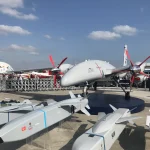 أفضل الطائرات المسيّرة لدول الخليج: TB2 أم AKINCI أم MQ-9B أم Wing Loong II؟