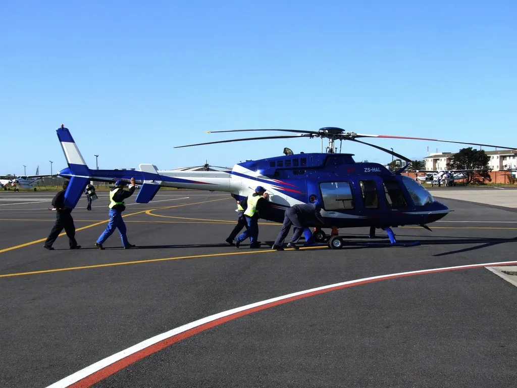 مروحية خفيفة من طراز Bell 407