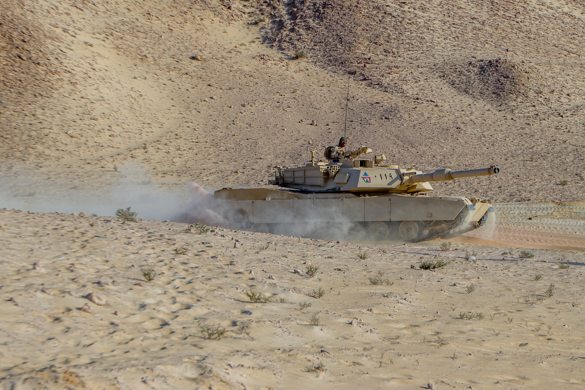 دبابة M1A1 أبرامز تابعة للجيش المصري خلال تمرين إطلاق نار حي 2018