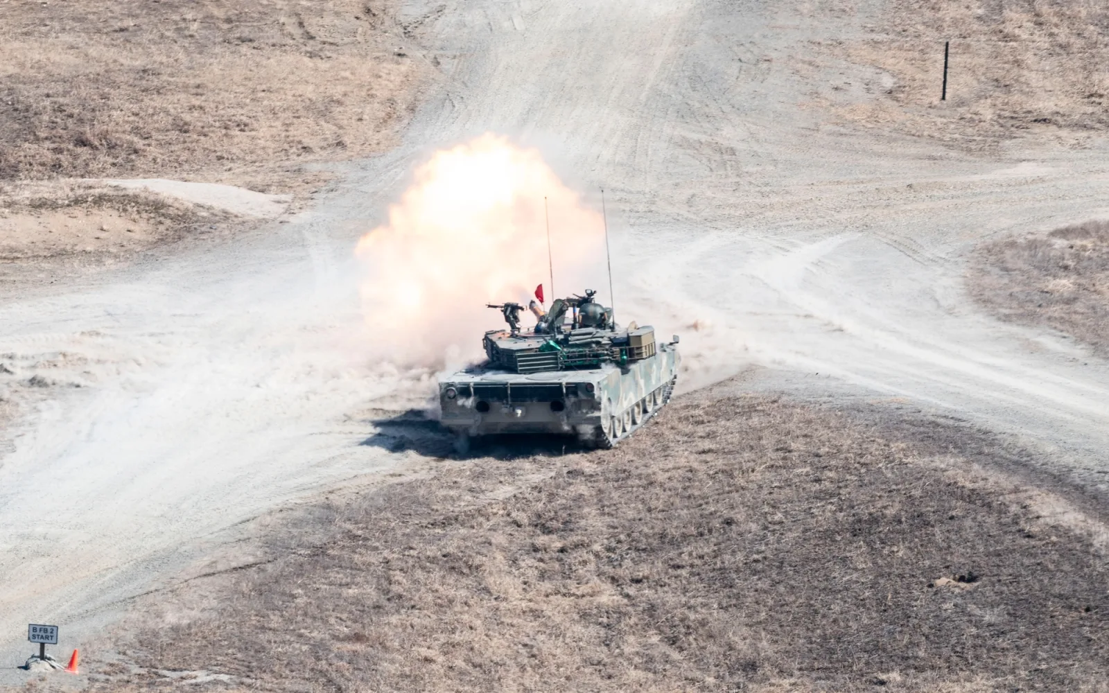 دبابة K2 Black Panther الكورية الجنوبية خلال تمرين CALFEX
