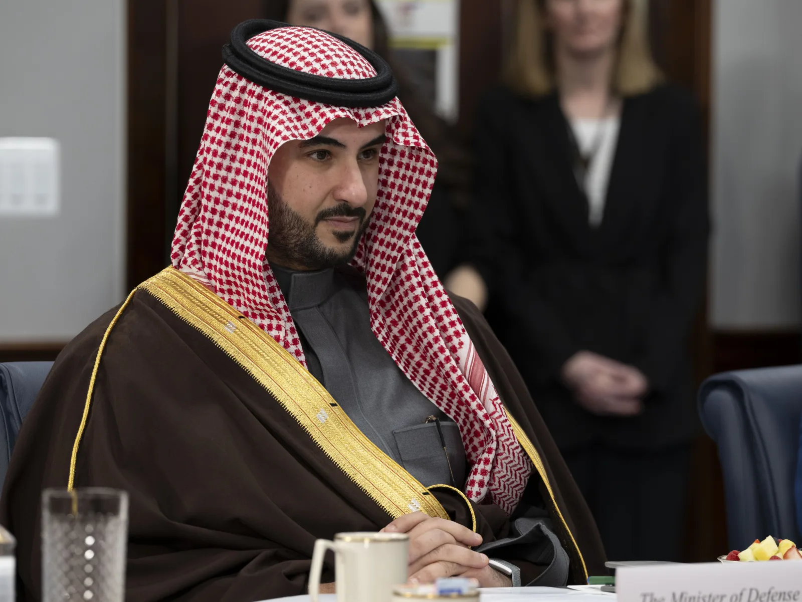 من هو وزير الدفاع السعودي خالد بن سلمان؟ السيرة والمسيرة والقرارات الدفاعية