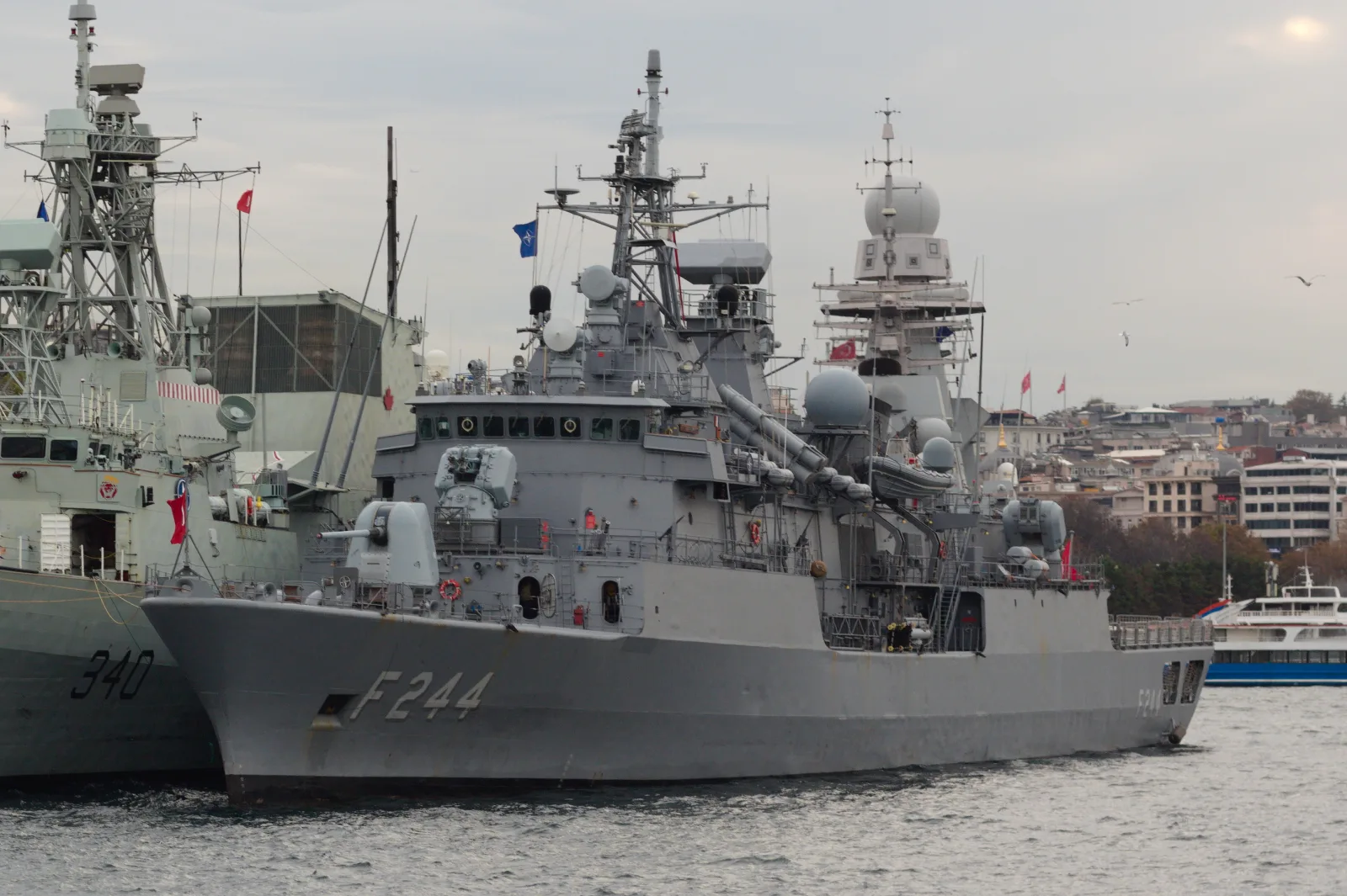 TF-2000: مدمرة الدفاع الجوي التركية الأولى – المواصفات والسعر والمدى