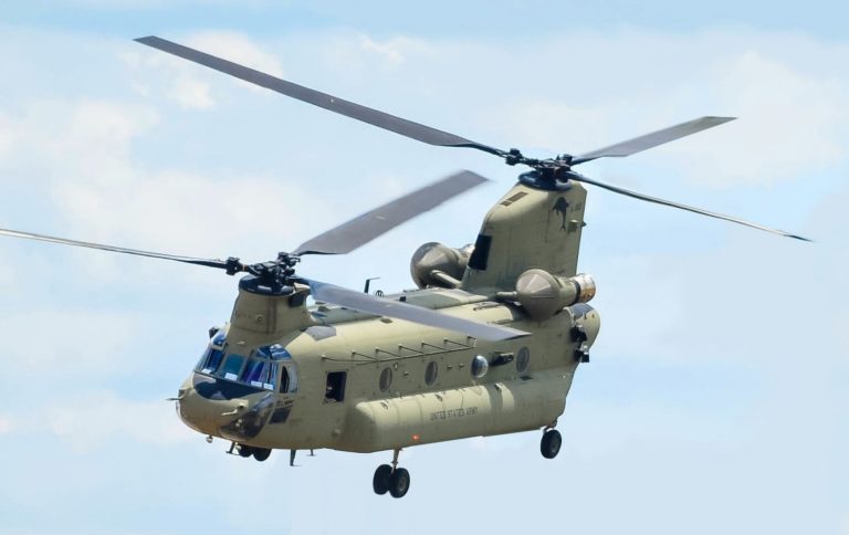 ما مدى اعتماد مصر والسعودية والإمارات على واشنطن لتشغيل مروحيات شينوك CH-47F؟