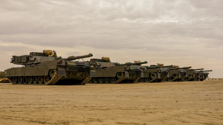 شركة جنرال ديناميكس (General Dynamics): صانعة أبرامز والغواصات النووية وخامس أكبر شركة سلاح في العالم