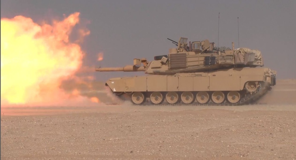 كم عدد دبابات M1A2 أبرامز في الكويت؟ الأنواع والأعداد وأحدث التحديثات