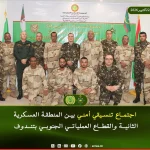 الجيشان الموريتاني والجزائري يعقدان اجتماعاً أمنياً في الزويرات لبحث تأمين الحدود وطريق تندوف