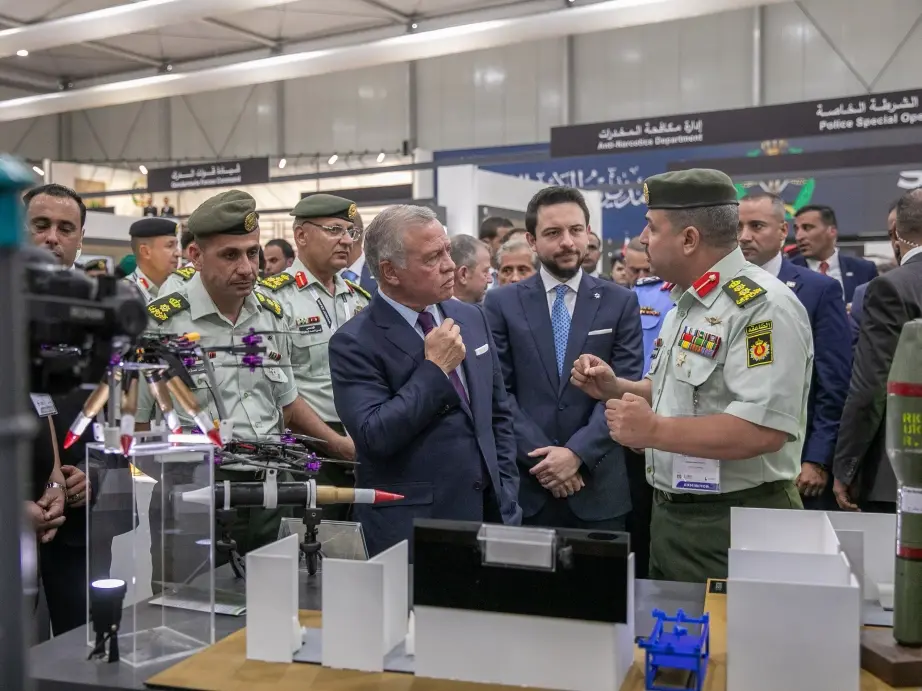 ما هي JLVM الأردنية؟ عائلات مركباتها المدرعة الخفيفة وصادراتها
