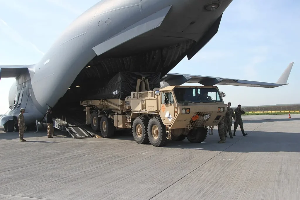 لماذا اختارت السعودية THAAD الأمريكية ولم تتحول صفقة إس-400 الروسية إلى عقد؟